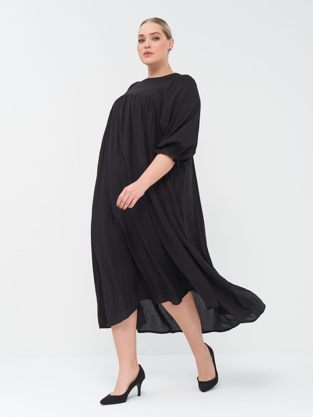 Платье со сборкой PP20904BLK00