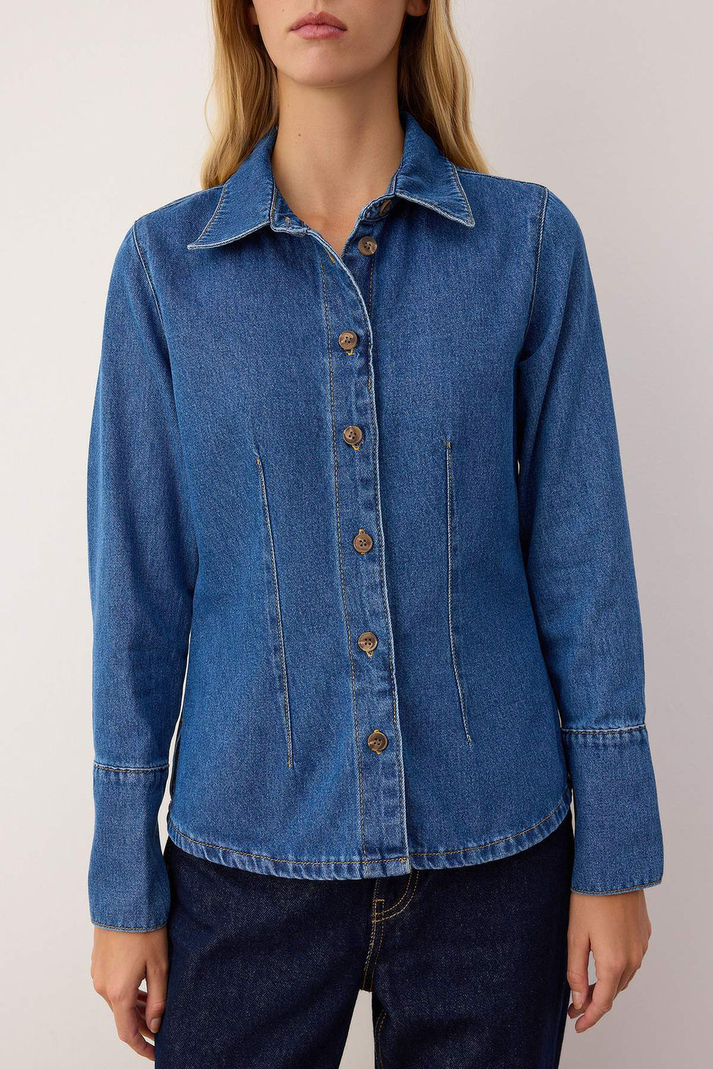 Mavi Manset Detayl? Fitted Denim Gomlek TWOAW26GO00049 - Trendyolmilla фото 3