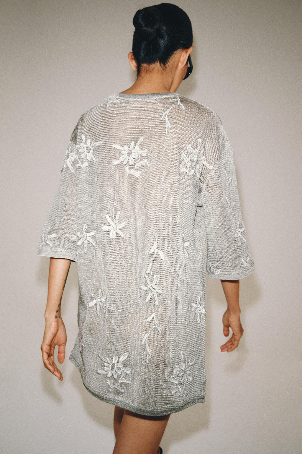 CUERPO OVERSIZE PUNTO HILO METALIZADO / Plata - Zara фото 3
