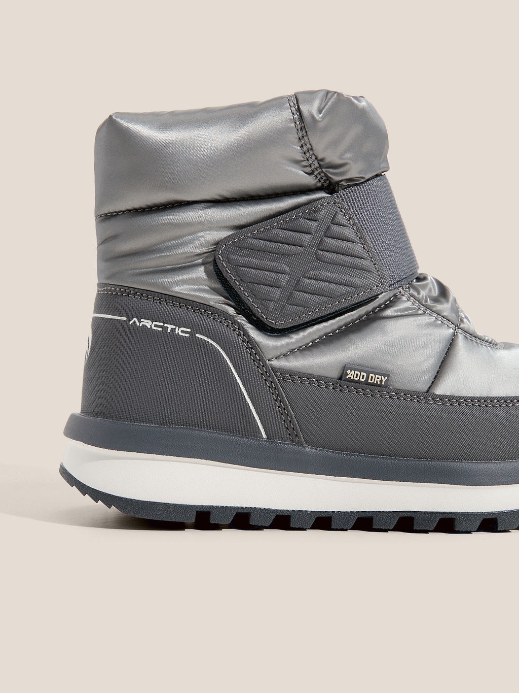 Дутики OUTVENTURE ARCTIC LOW 3.0 G для девочек