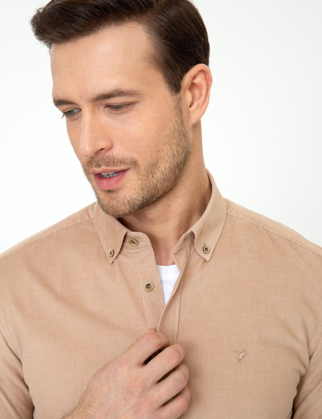 Бежевая приталенная рубашка с длинным рукавом - Cacharel фото 2