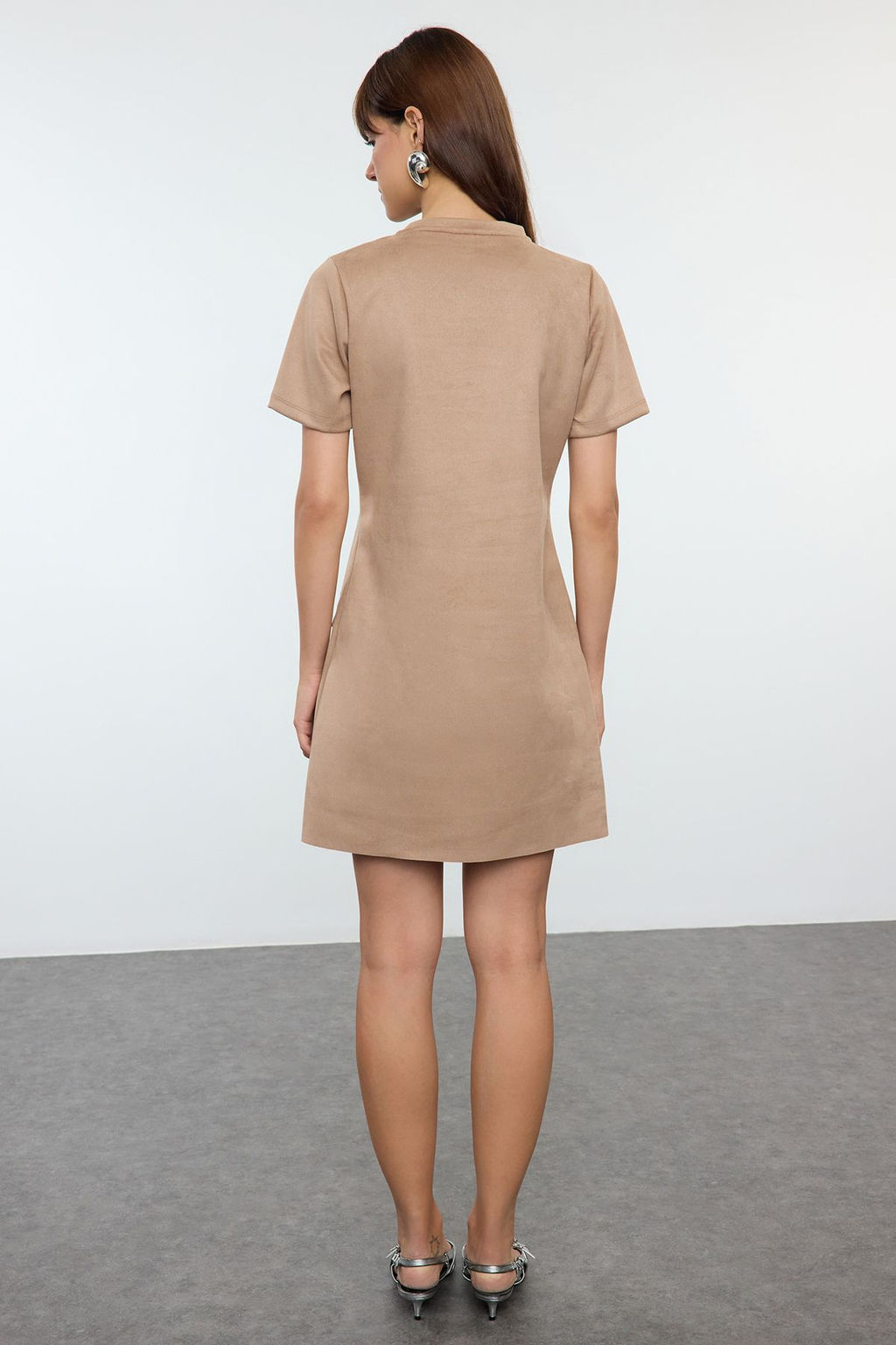 Vizon Bisiklet Yaka Tas Detayl? Shift/Duz Mini Suet Orme Elbise TWOAW24EL00523