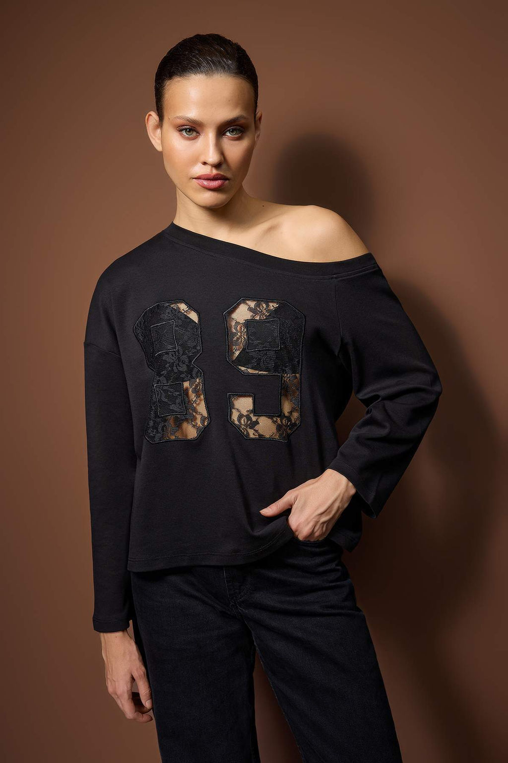 Siyah Dusuk Omuzlu Dantel Detayl? Orme Bluz TWOAW26BZ00253 - Trendyolmilla фото 2