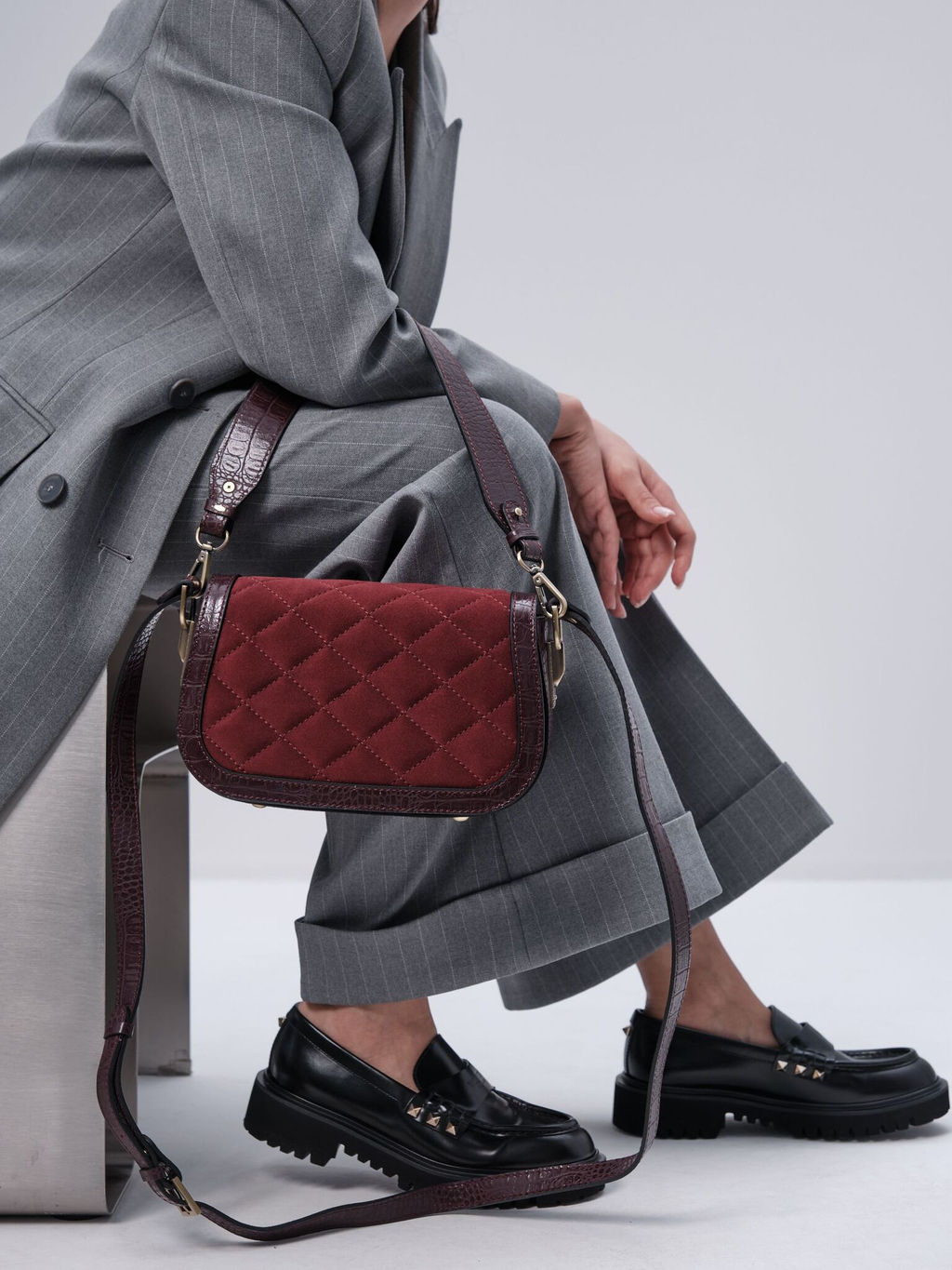 Сумка замшевая на плечо Deboro 30791 крок