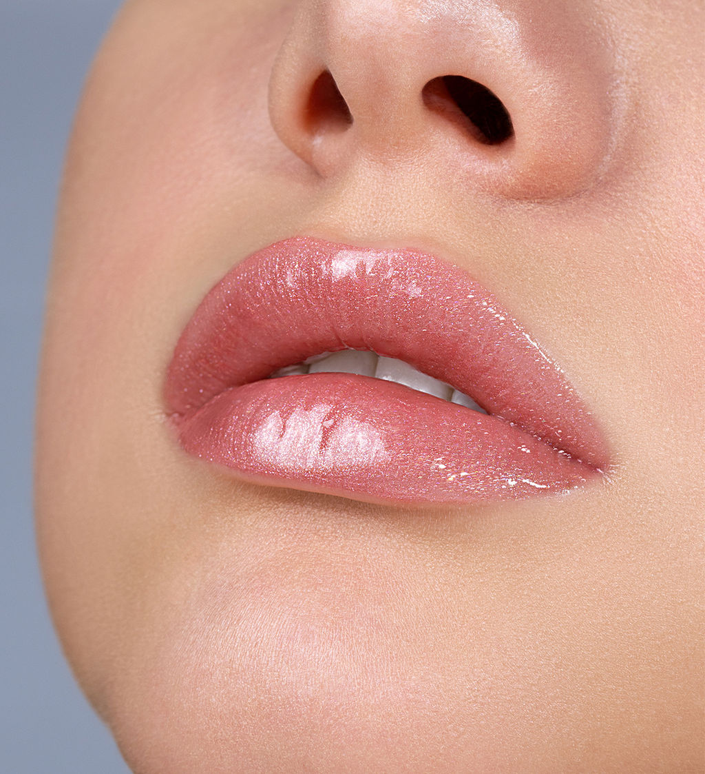 LuxVisage Блеск для губ Glass Shine тон 18 - Golden rose фото 2