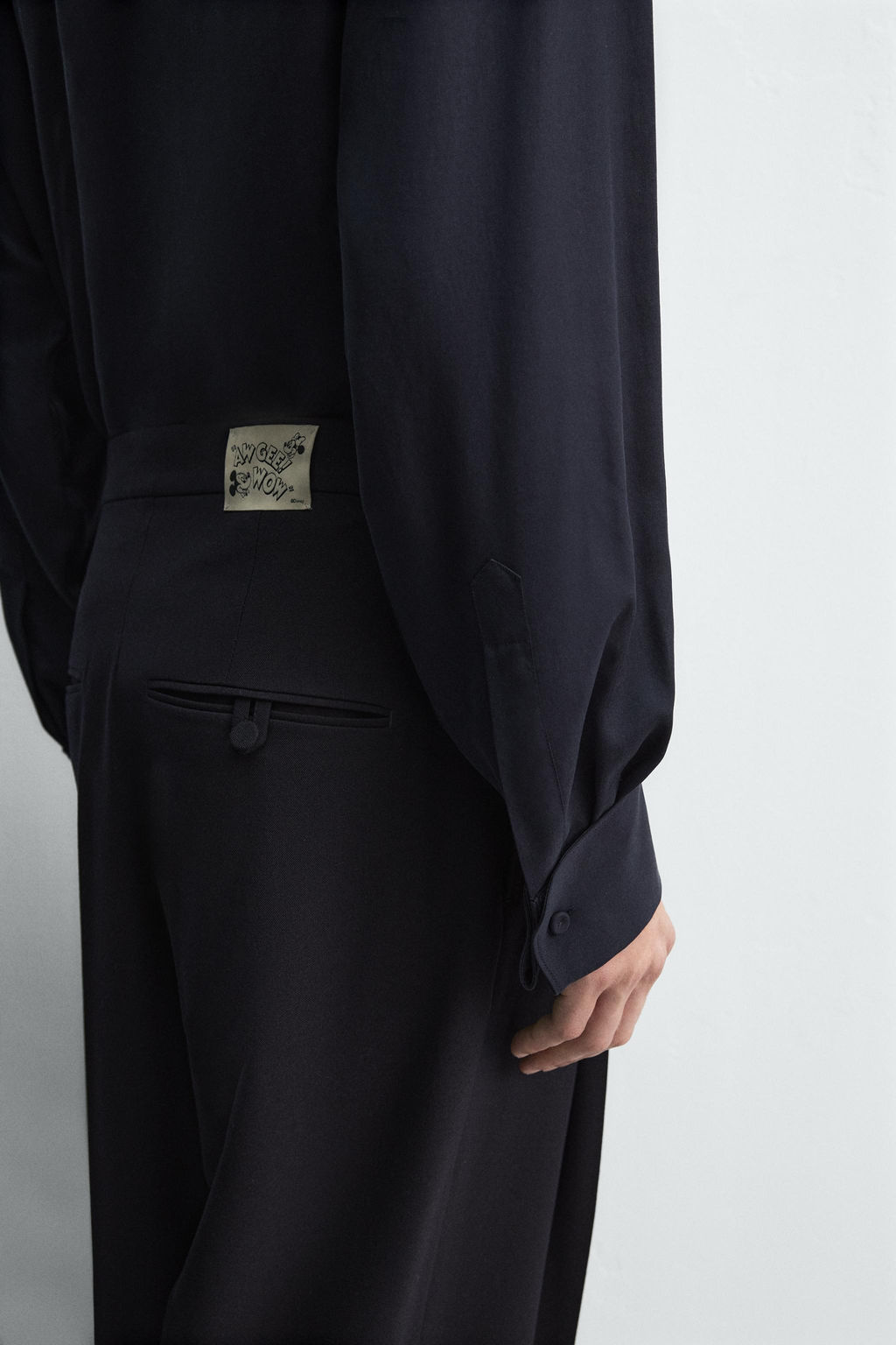 FLOWING SHIRT WITH PETER PAN COLLAR HARRY LAMBERT FOR ZARA X DISNEY  фото 7