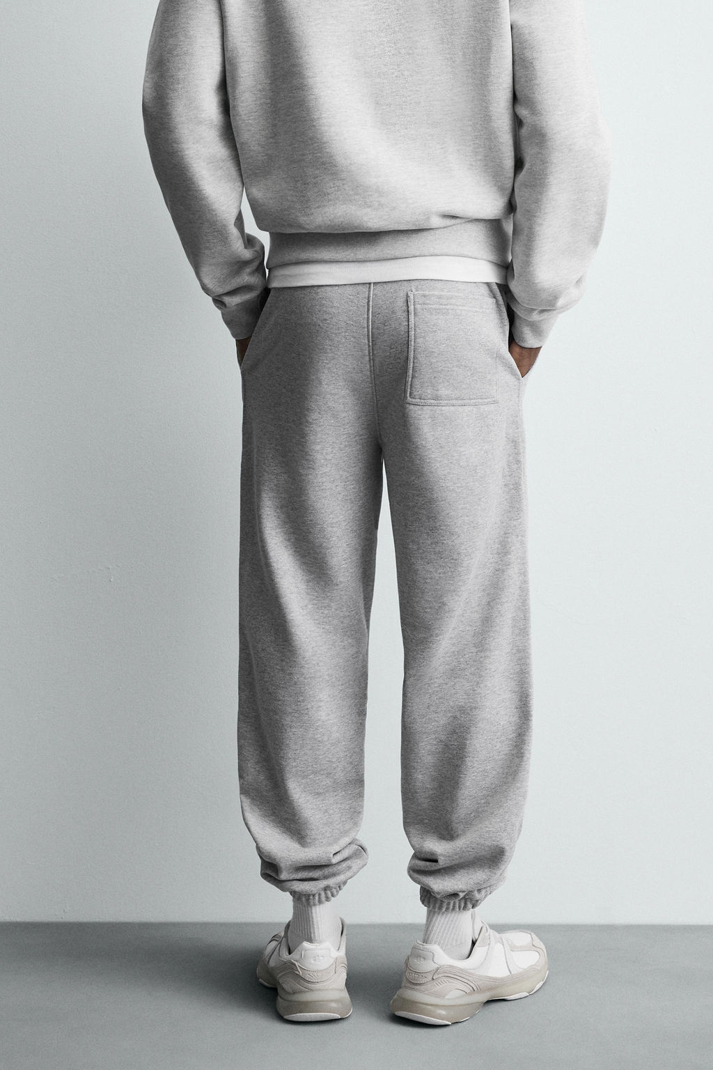 PANTAL?N JOGGER REGULAR FIT B?SICO / Gris vigor? - Zara фото 11