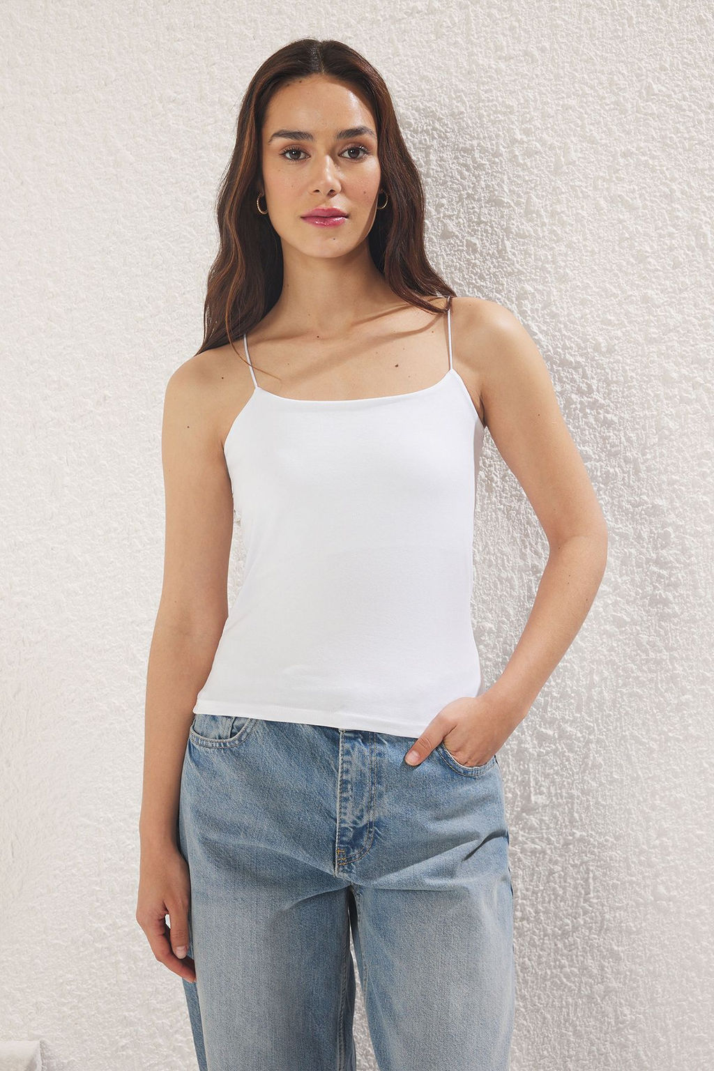 Trendyolmilla Siyah-Beyaz-Bej 3lu Paket Ask?l? Vucuda Oturan Kare Yaka Esnek Orme Atlet TWOSS24AL00054 фото 2