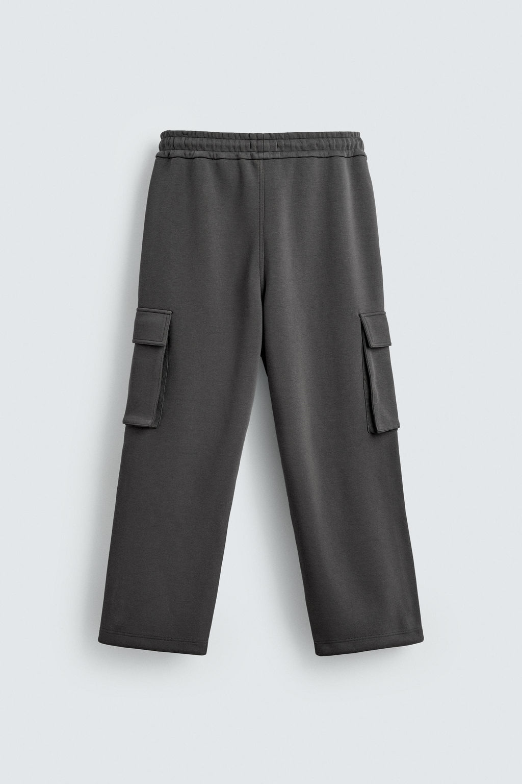 NEOPRENE-EFFECT PLEATED CARGO TROUSERS - Zara фото 6