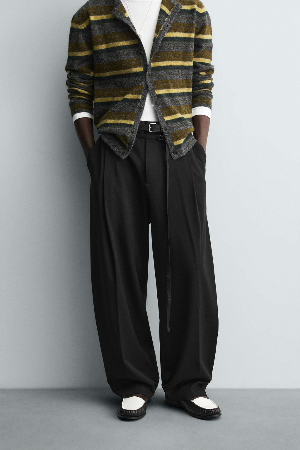 BALLOON TROUSERS WITH PLEATS AND BELT - Zara фото 2