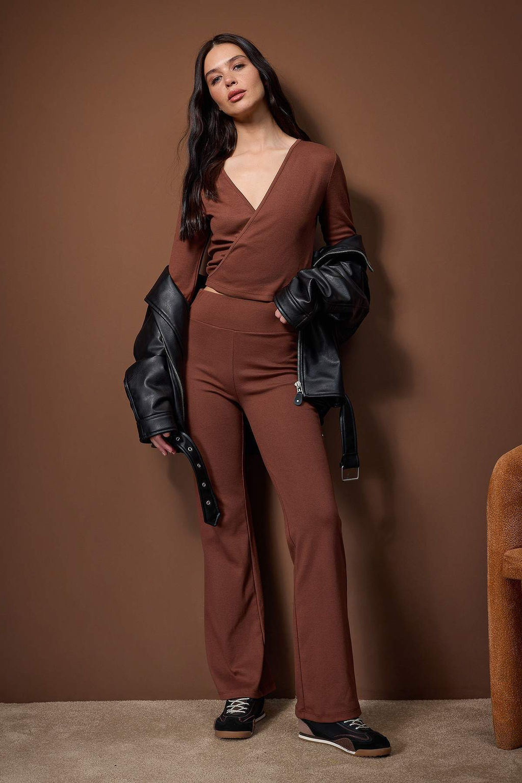 Siyah Kruvaze Kapama Vucuda Oturan Uzun Kollu Esnek Orme Alt-Ust Tak?m TWOAW26AU00029 - Trendyolmilla фото 6