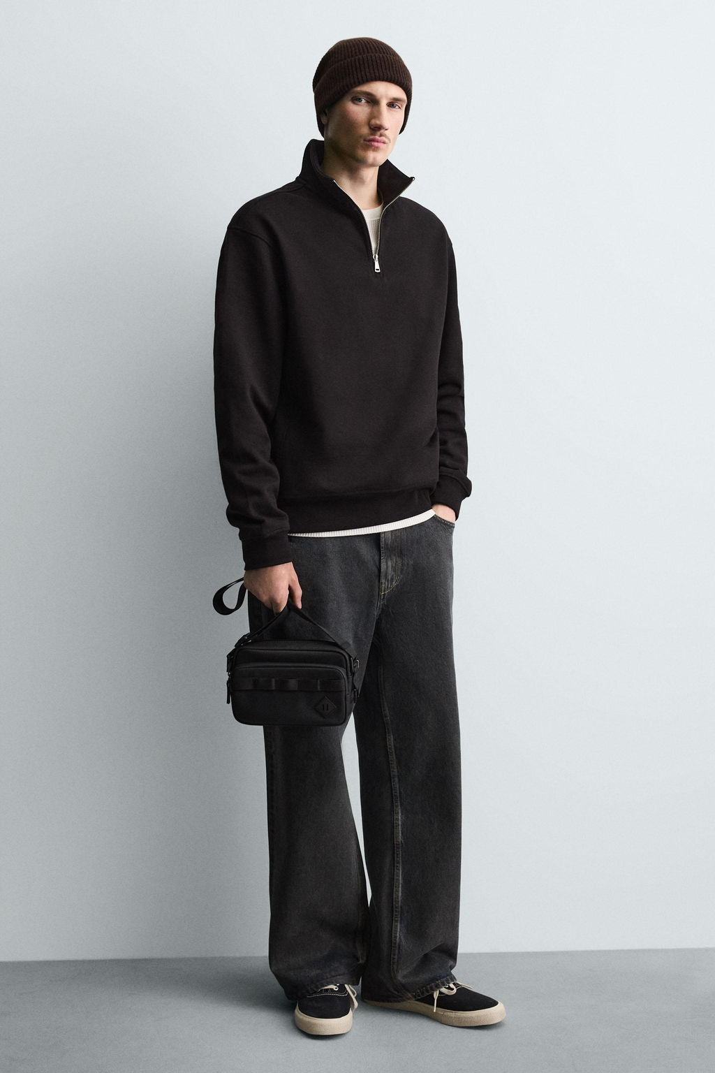 RUBBERISED CROSSBODY BAG