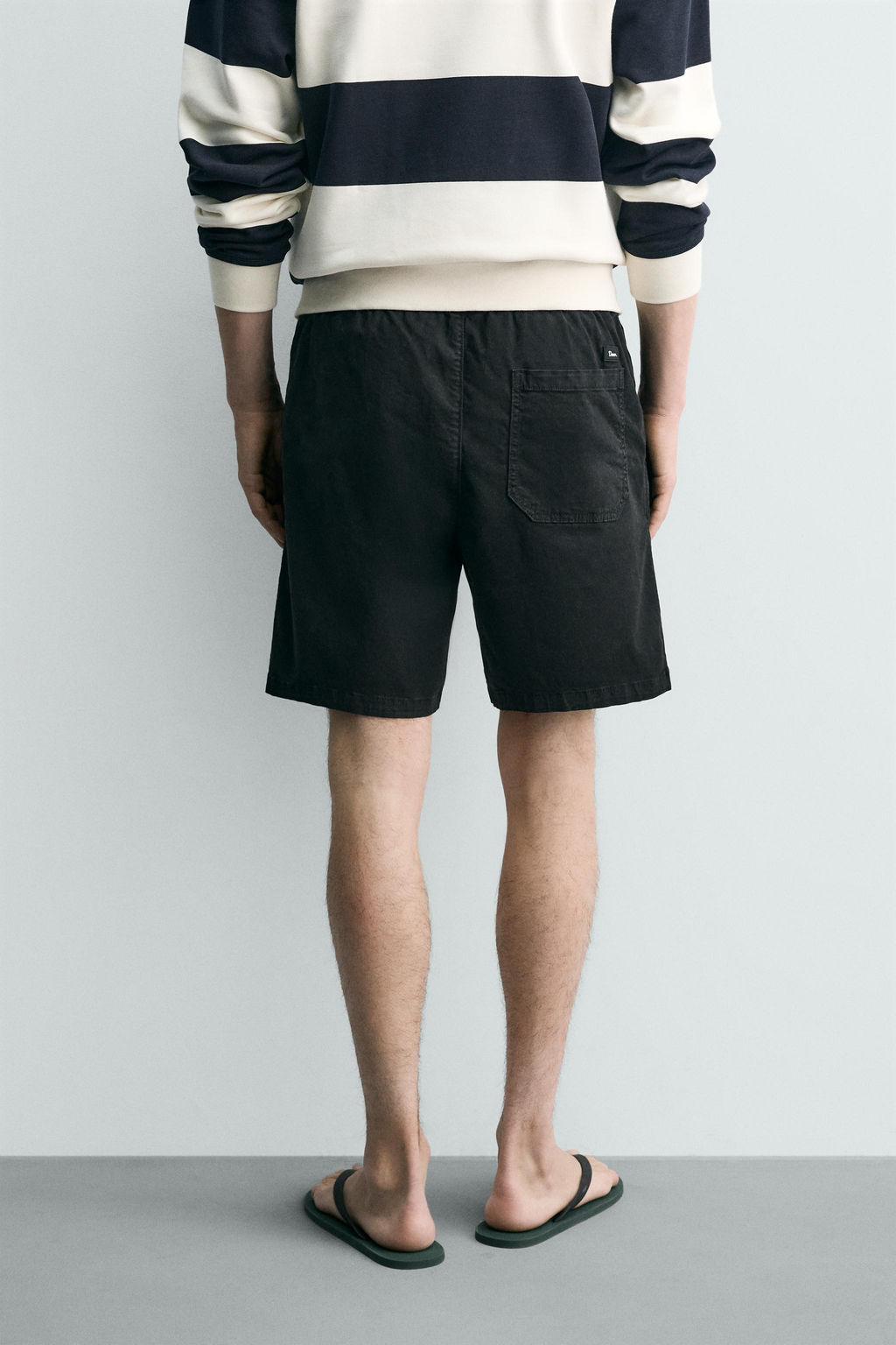 BERMUDA TWILL RELAXED FIT / Negro