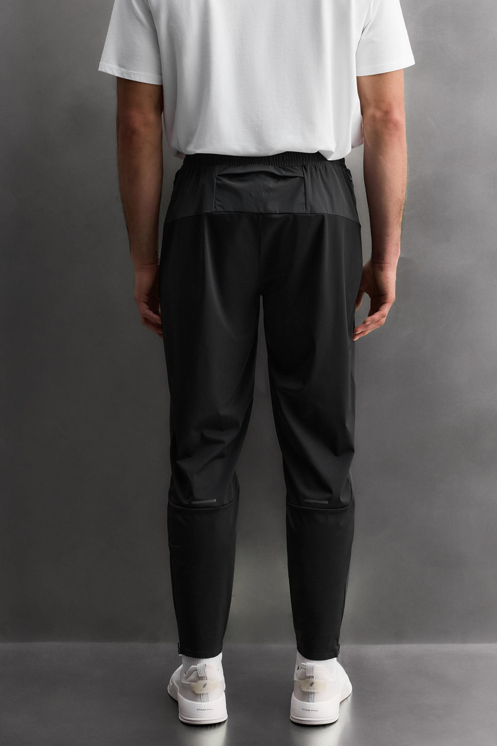 COLOUR BLOCK TECHNICAL TROUSERS - Zara фото 29