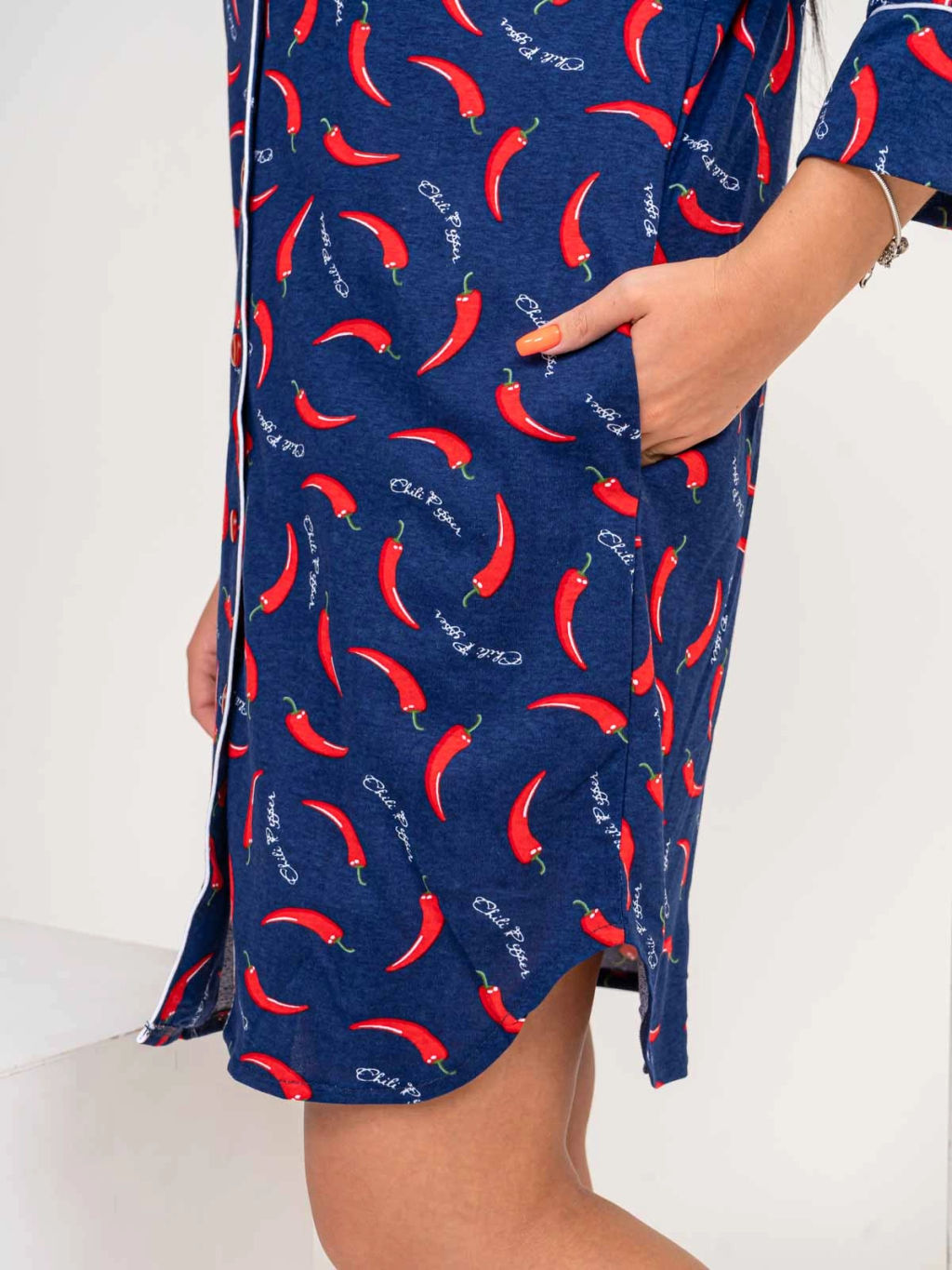 Халат женский, цвет синий красный белый