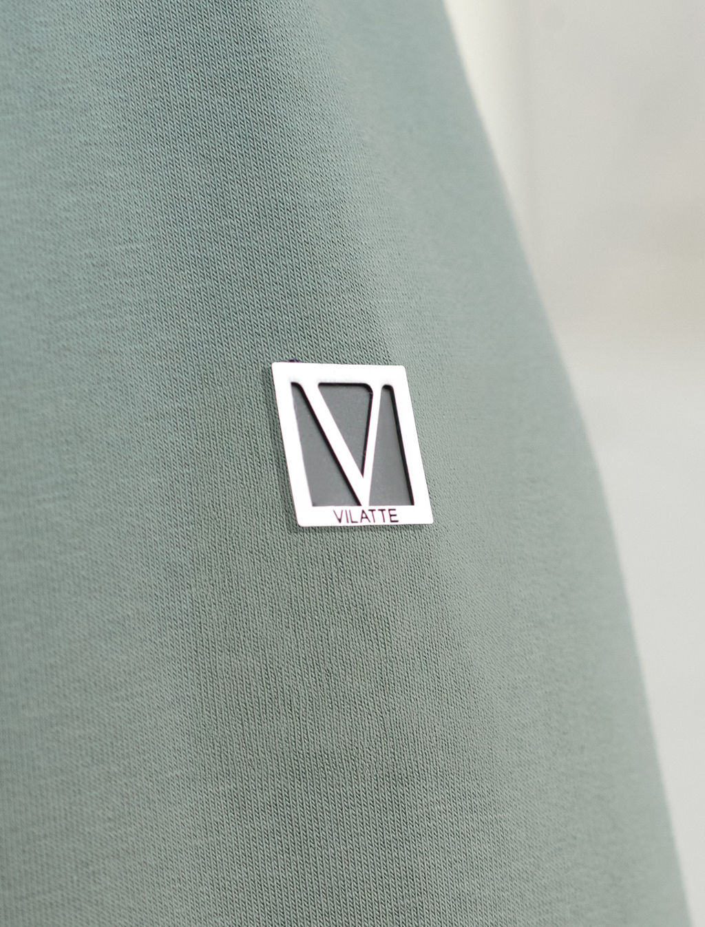 Свитшот с воротом стойкой на молнии из эластичного футера двухнитки - Vilatte фото 7