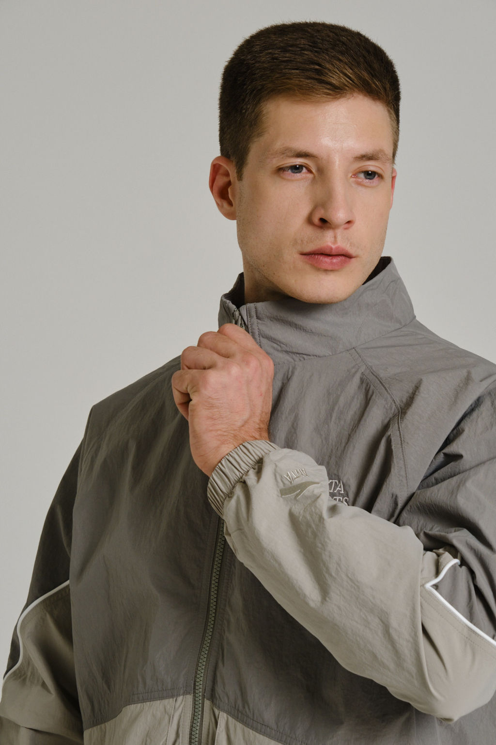 Ветровка Серо-зеленый ATSC Single Jacket - Anta фото 3