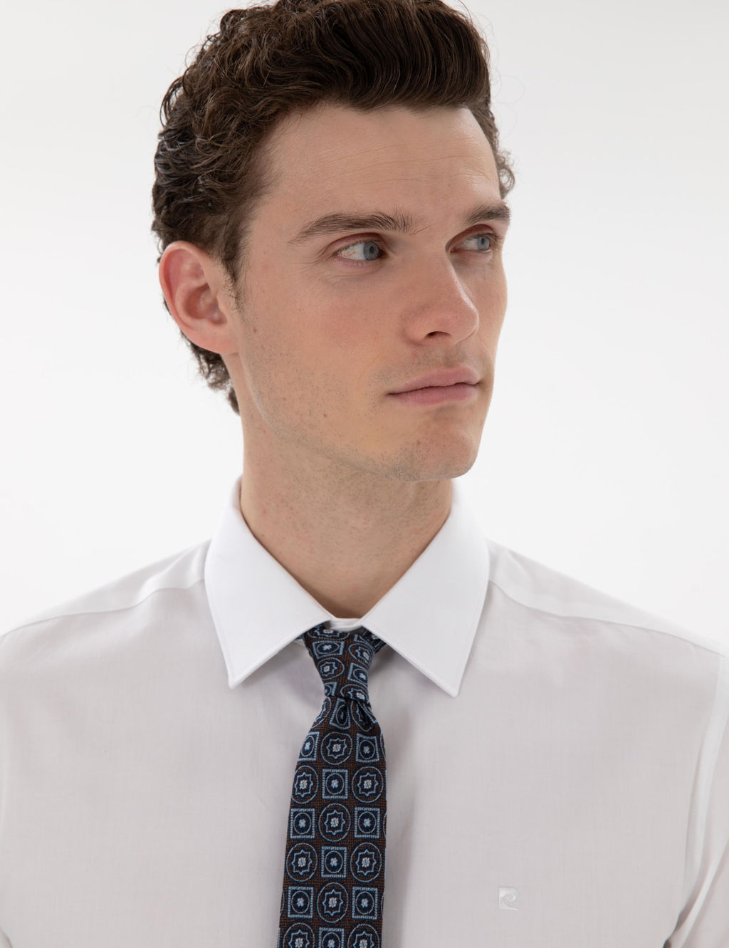 Beyaz Slim Fit Uzun Kollu Klasik G_mlek