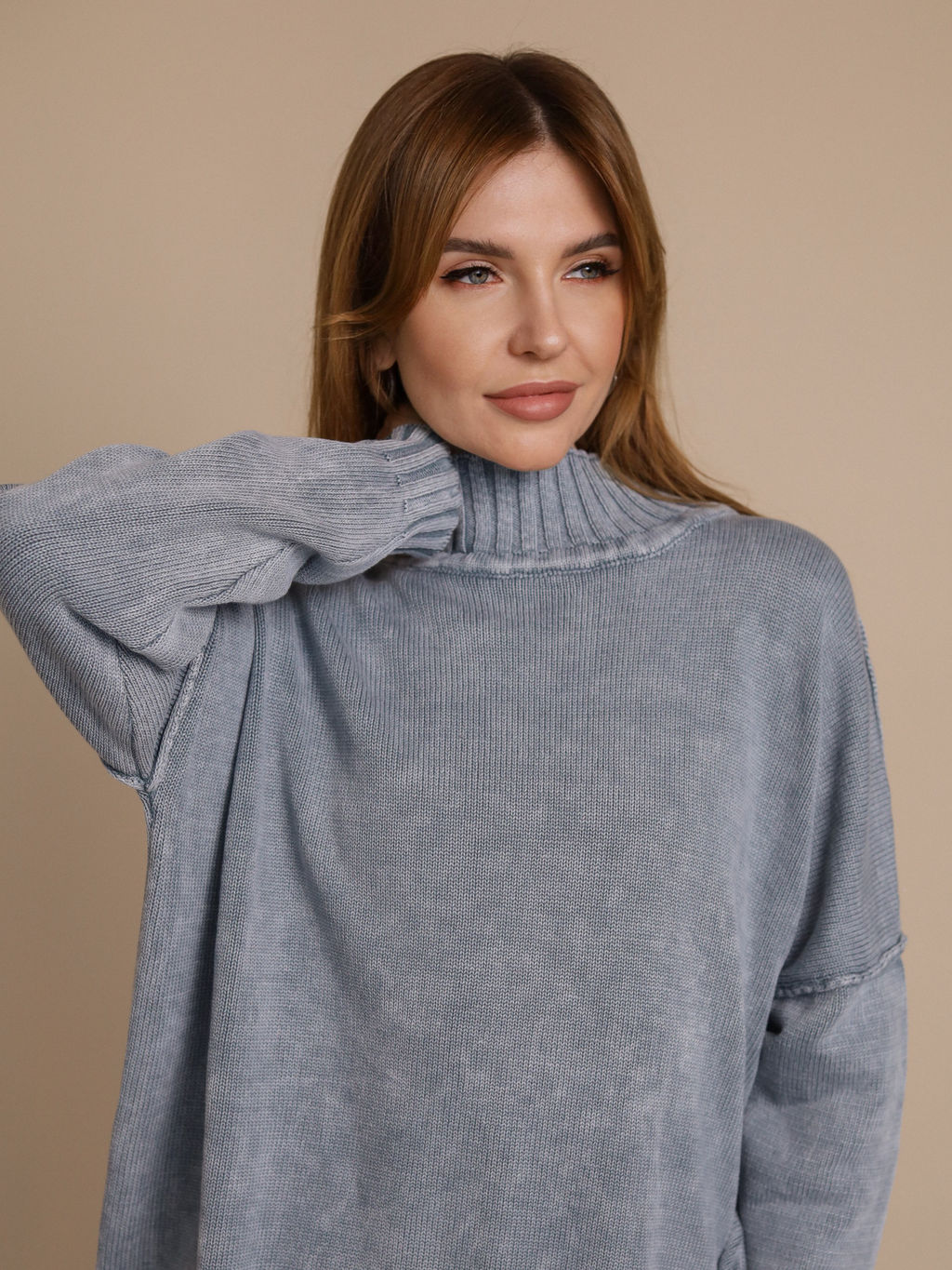 Костюм вязаный женский VARENKA, серый - Inzibe фото 6