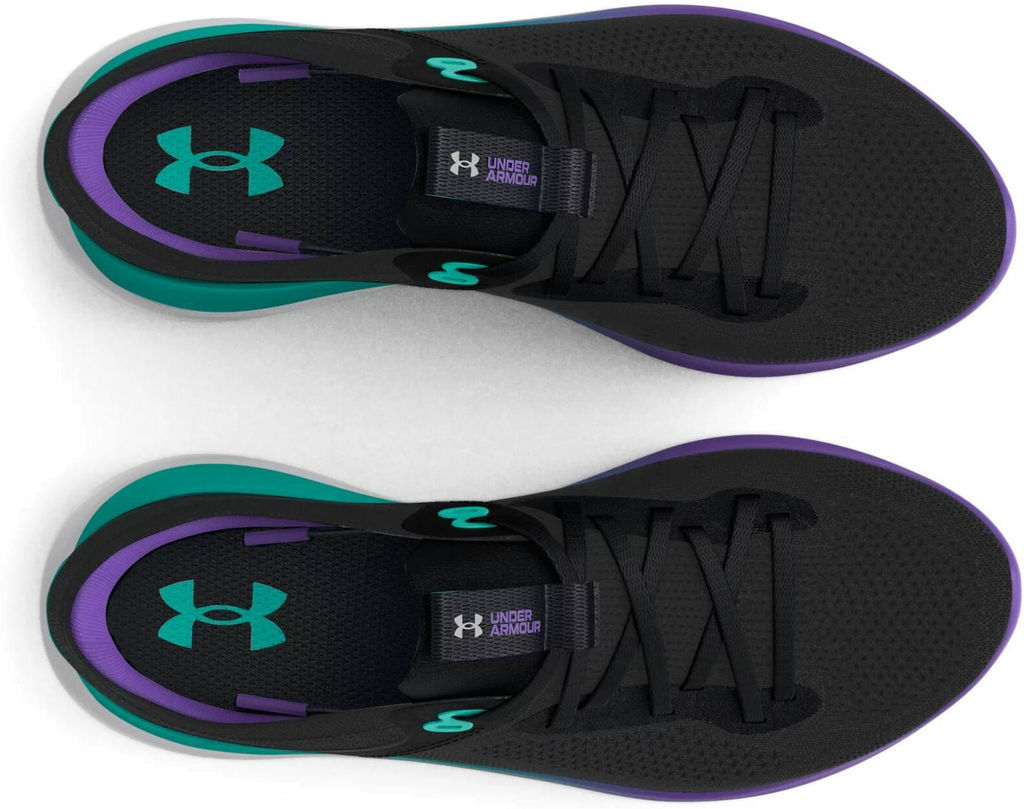 Кроссовки женские