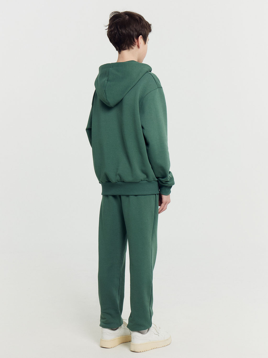 Комплект для мальчиков (анорак, брюки) зеленый с печатью - Mark formelle фото 6