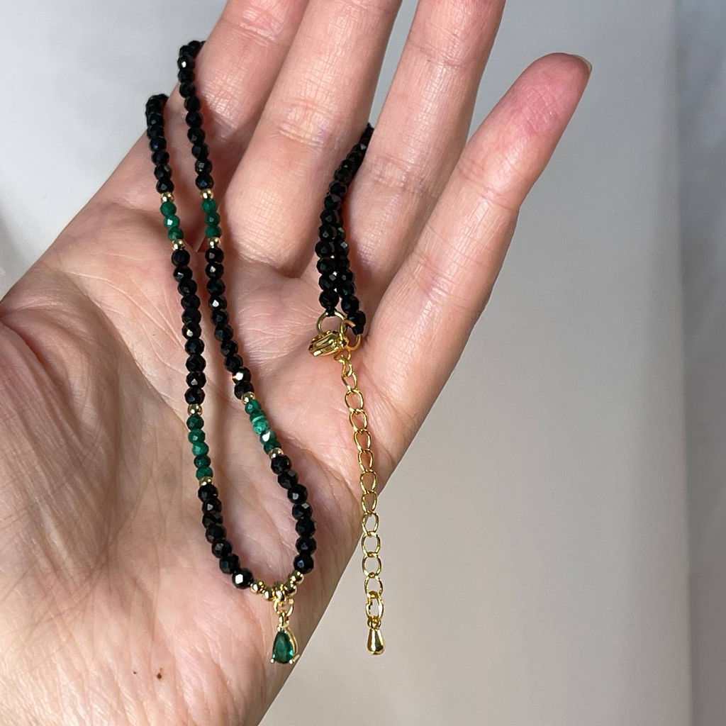 Бусы из Шпинели и Малахита