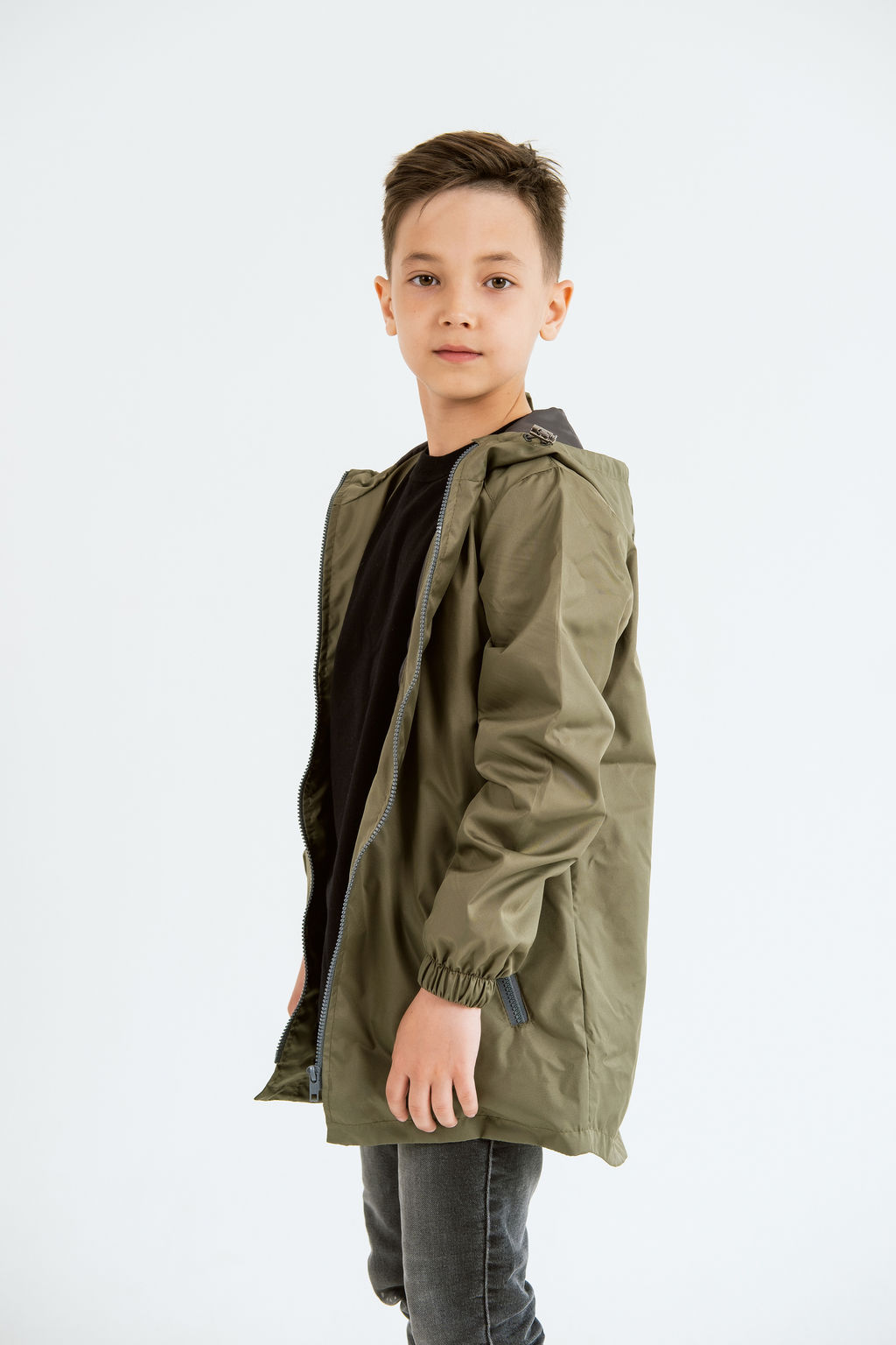 Ветровка "Софт" для мальчика хаки