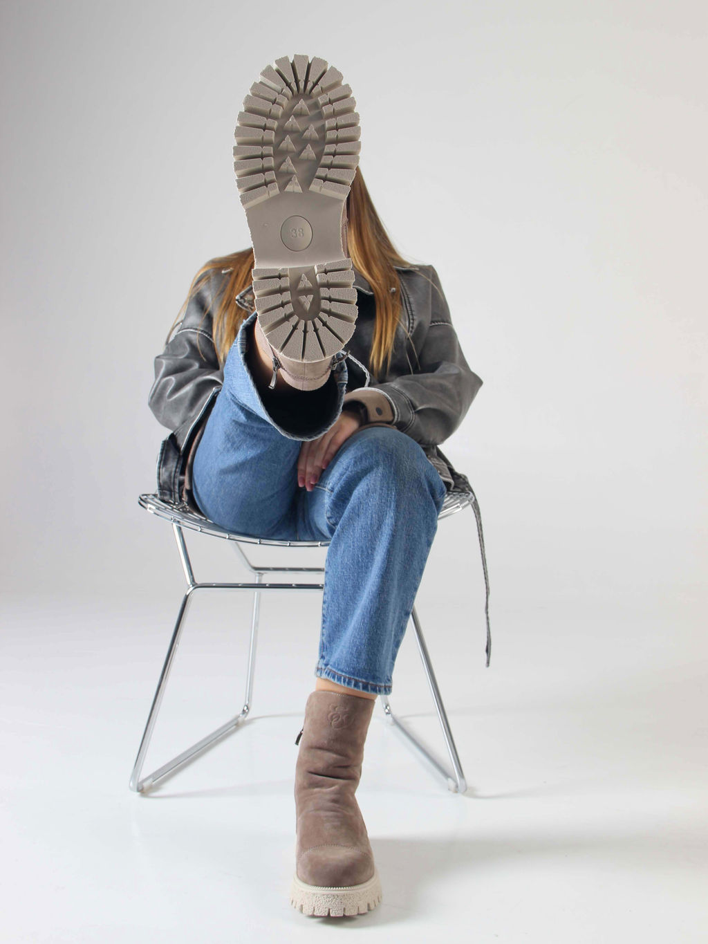 Ботинки 233.1541be. Капучино замша/Мех