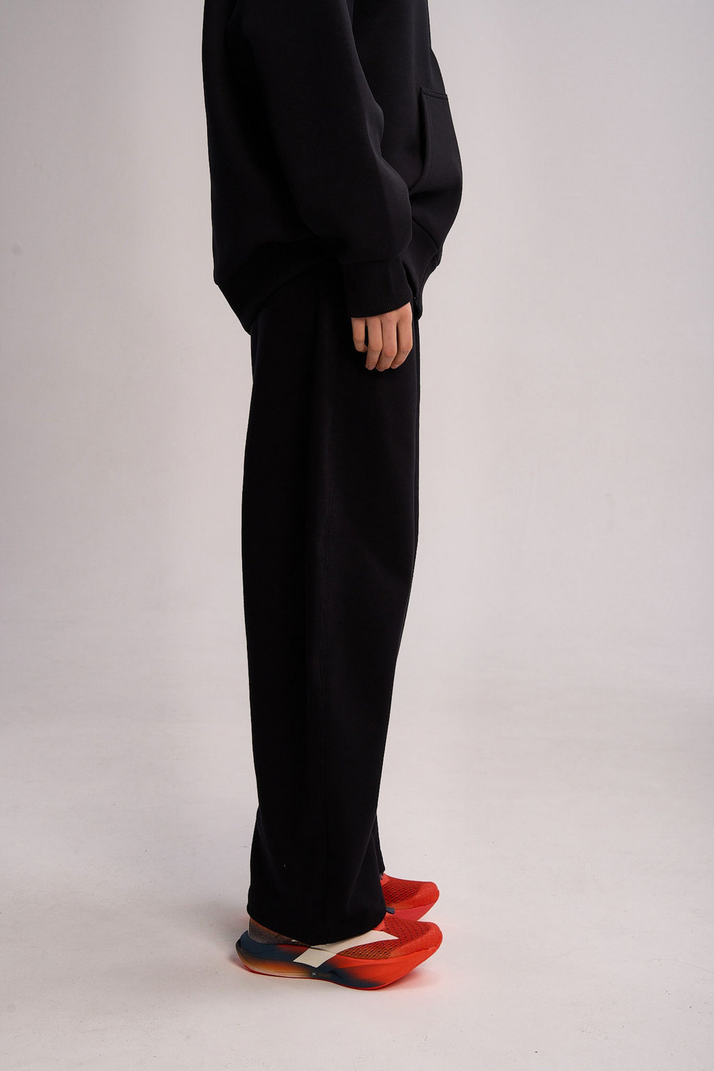 Брюки трикотажные Черный ANTA SKATE Knit Track Pants