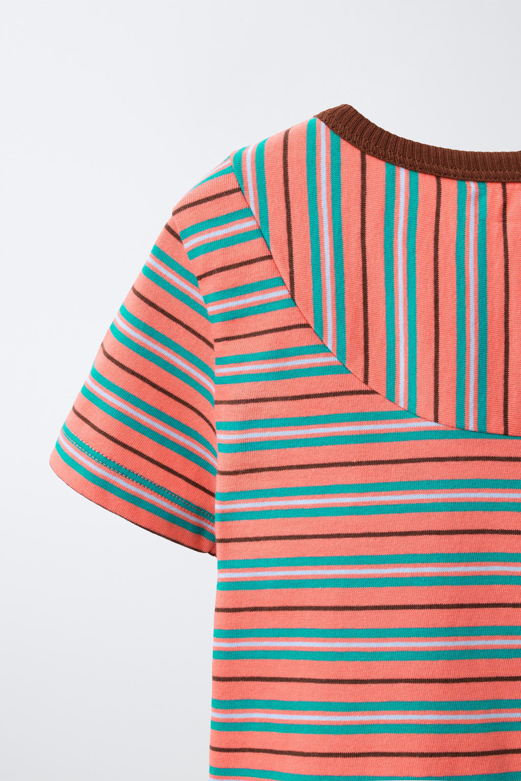 CAMISETA RAYAS / Coral