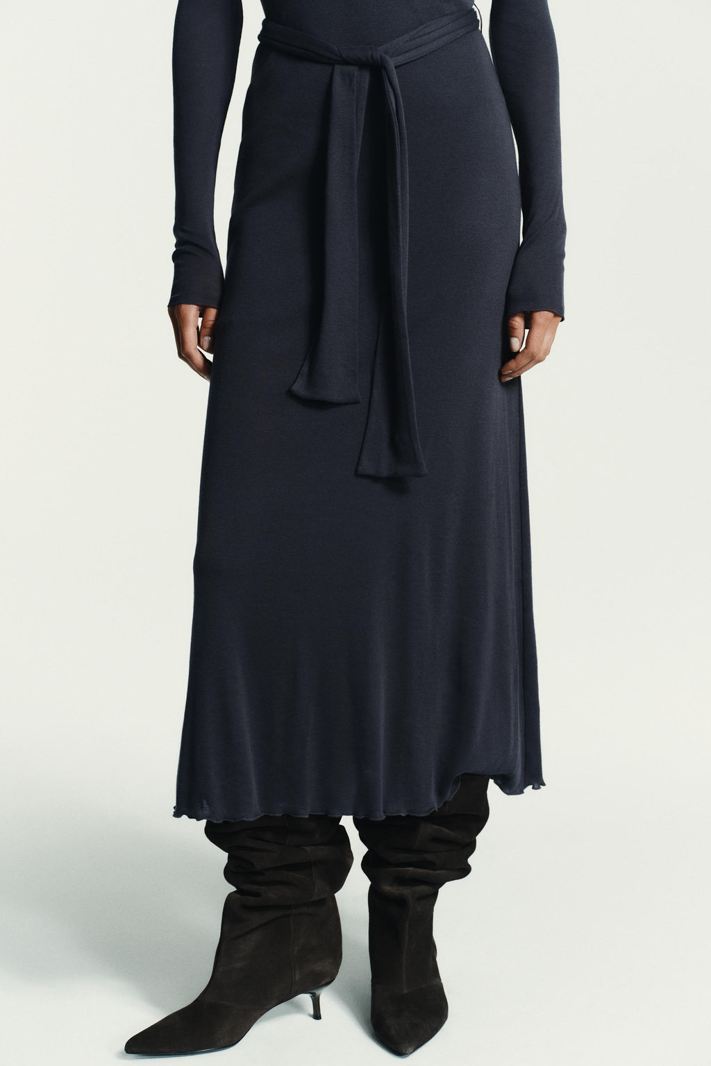 DOUBLE EFFECT DRESS WITH TIE BELT - Zara фото 2