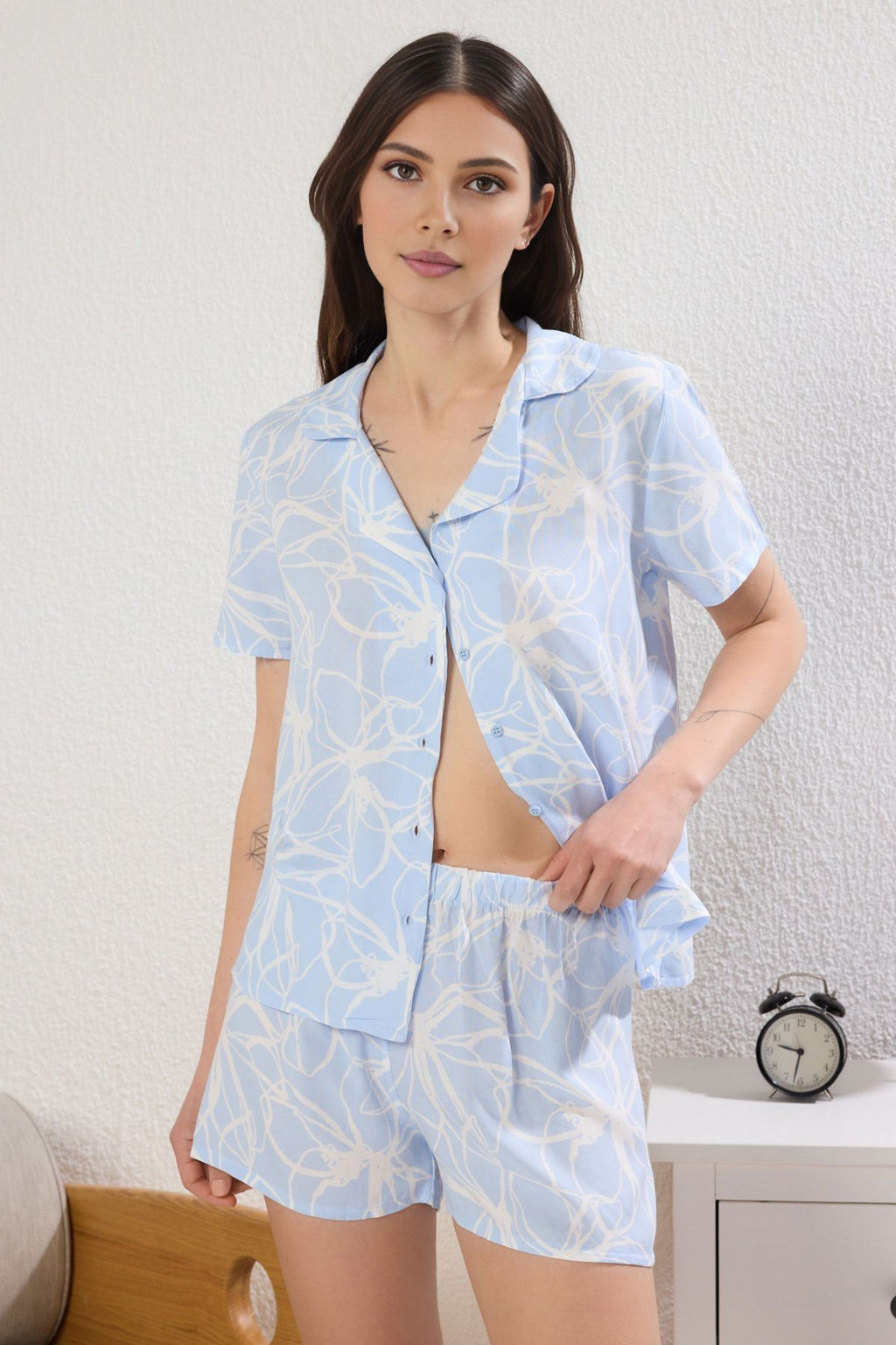 Trendyolmilla Mavi Cicekli Viskon Sortlu Dokuma Pijama Tak?m? THMSS25PT00306 фото 2