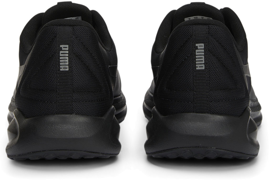 Кроссовки взрослые