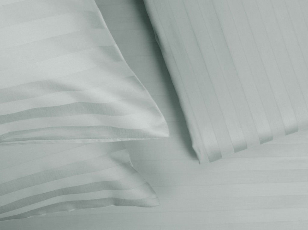 Комплект постельного белья 4251/1-БЧ евро сатин рис. 14-4504 цв. серо-бирюзовый 2*2