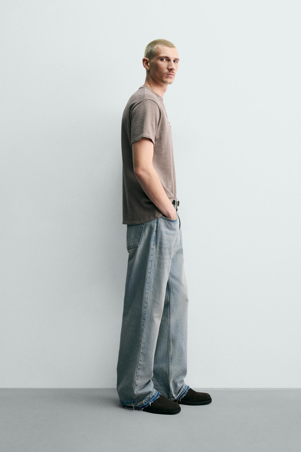 CAMISETA PUNTO LAVADO PARCHES / Gris topo - Zara фото 4