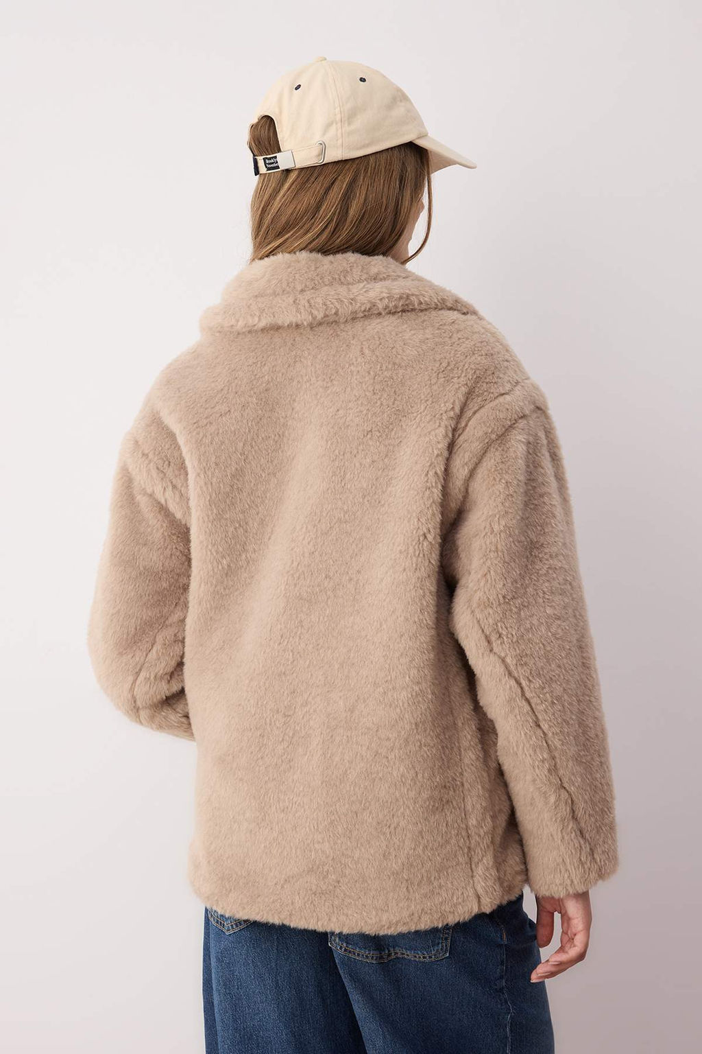 Vizon Kurklu Kruvaze Oversize K?sa Pelus Kaban TWOAW26KB00021 - Trendyolmilla фото 2