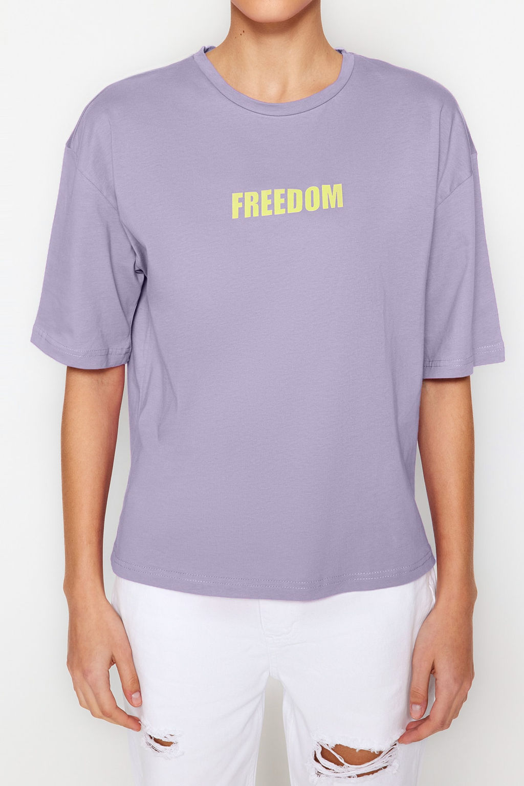 TRENDYOLMILLA Antrasit %100 Pamuk Slogan Bask?l? Relaxed/Rahat Kal?p Bisiklet Yaka Orme T-Shirt TWOSS21TS0316 фото 3