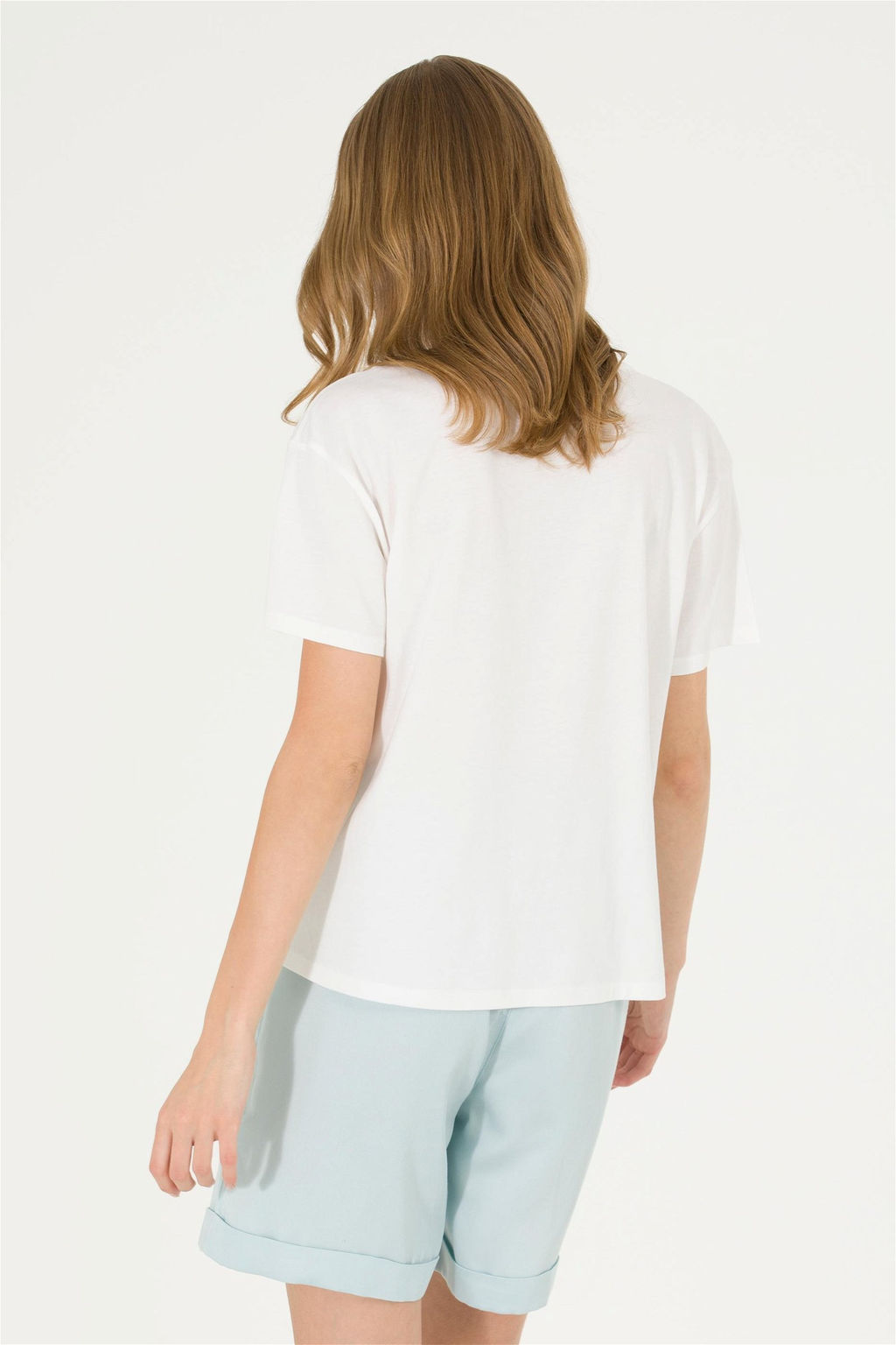 Женская футболка цвета экрю с круглым вырезом Неожиданная скидка в корзине - U.s. polo assn фото 5