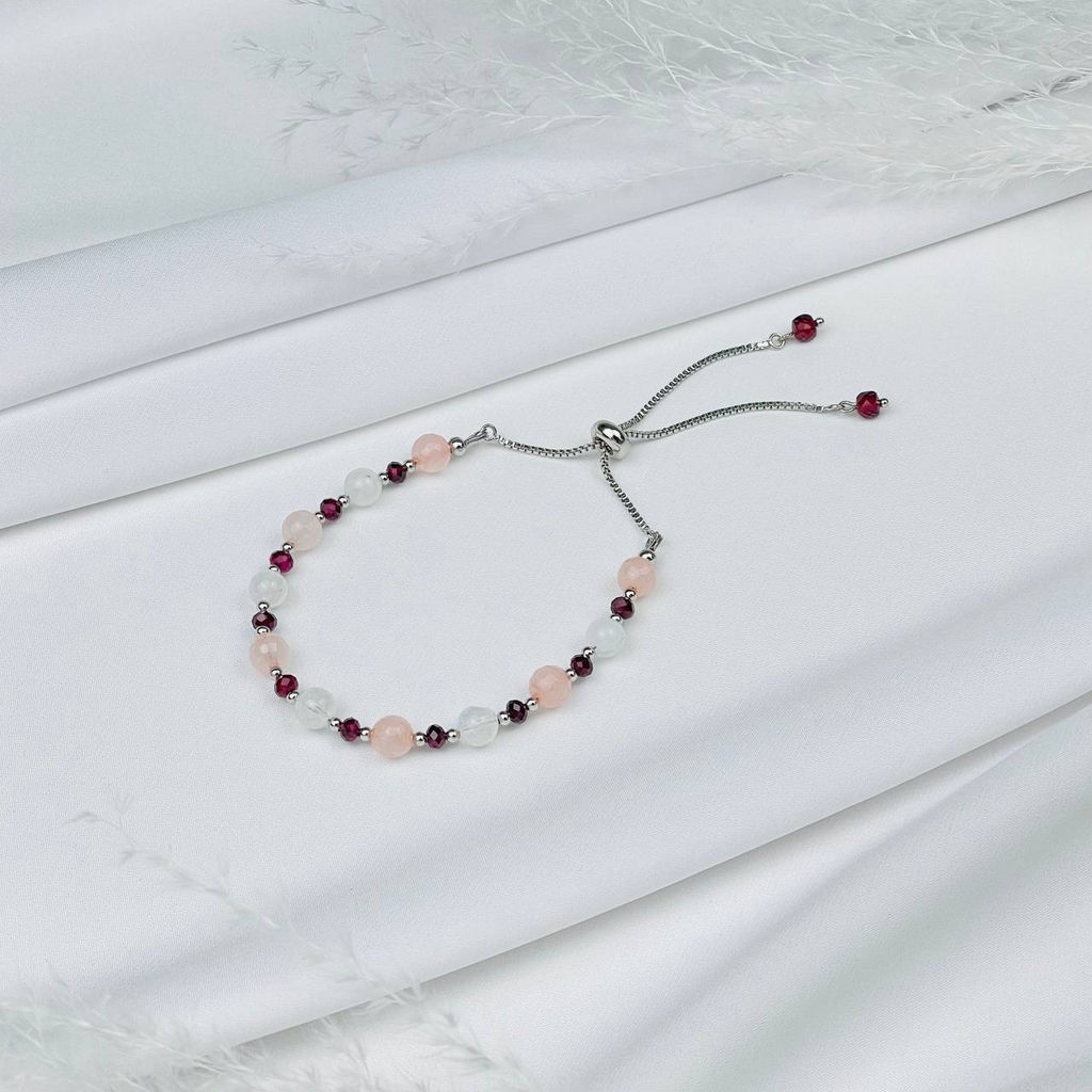Браслет регулируемый (на любовь) из Розового кварца, Граната и Лунного камня от 16 см