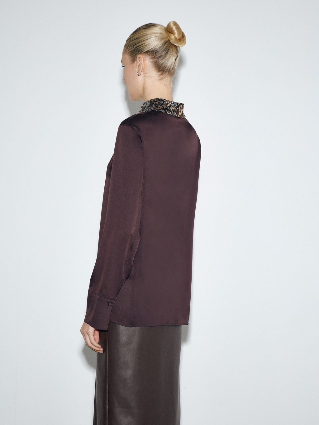 Рубашка с декоративным воротником B2915/patel - Emka фото 5