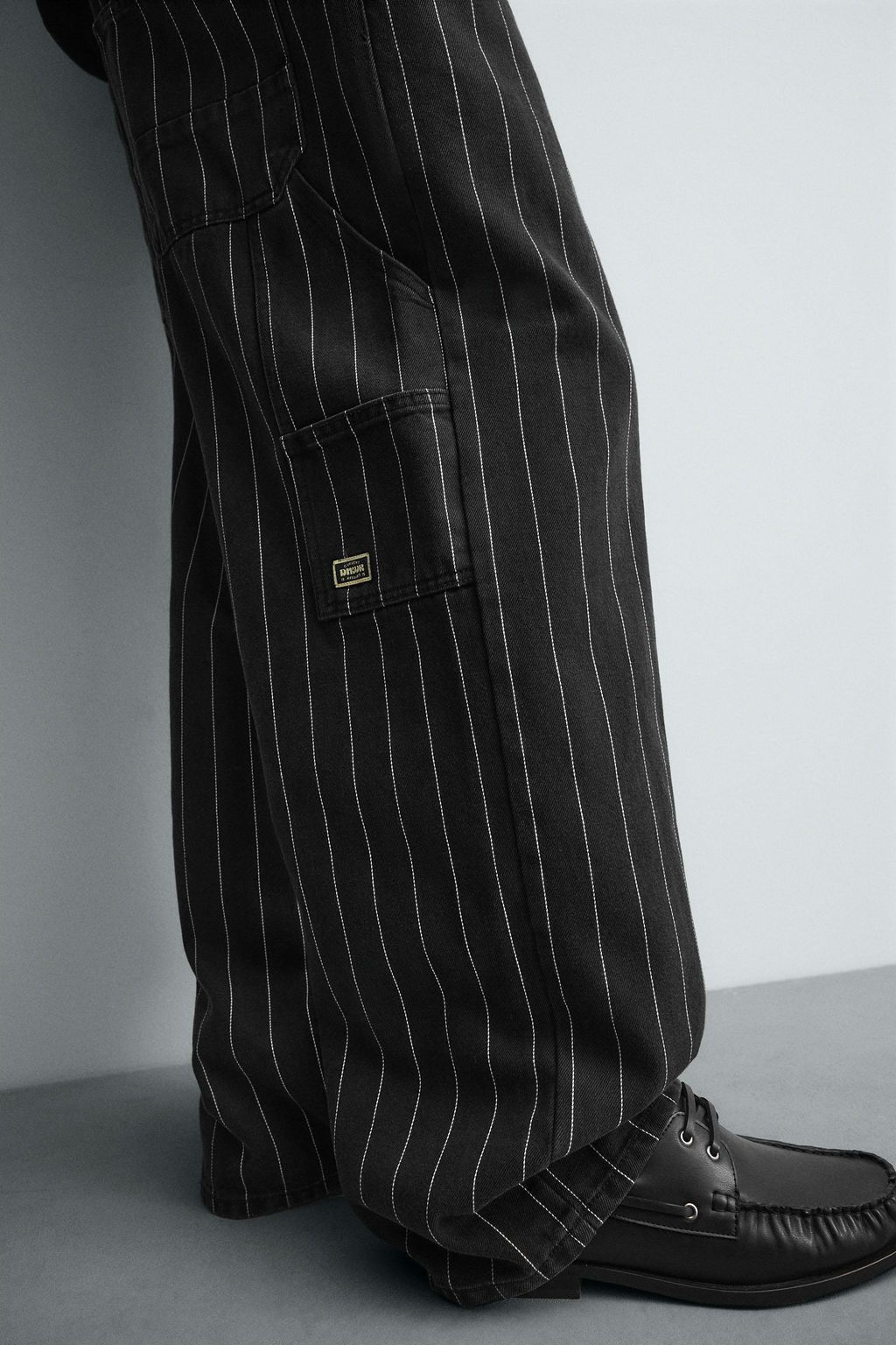 STRIPED BALLOON FIT TROUSERS - Zara фото 6