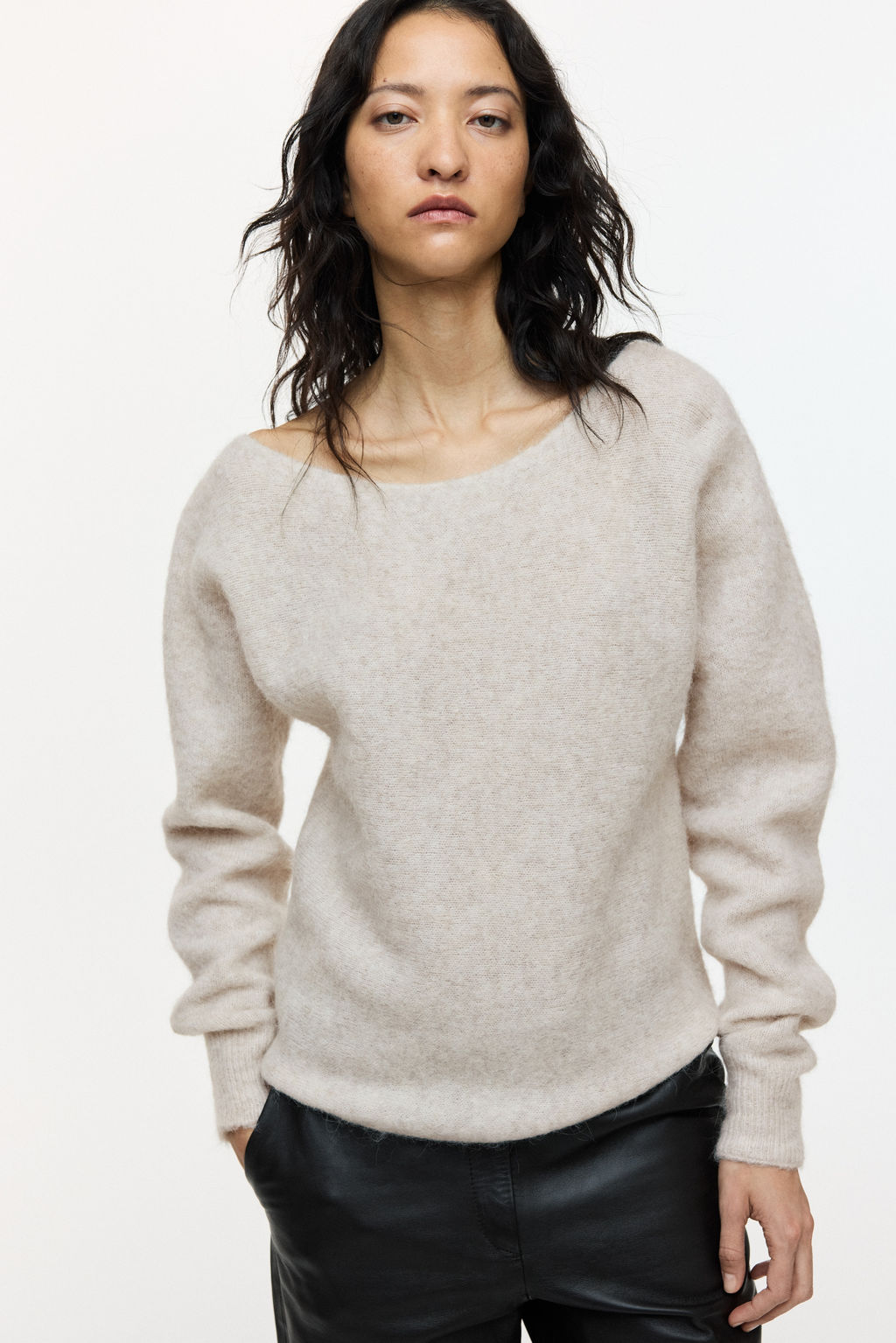 Jersey de un hombro en mezcla de alpaca - H&m фото 3