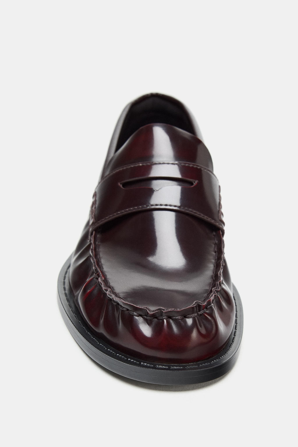 PATENT EFFECT LOAFERS - Zara фото 4