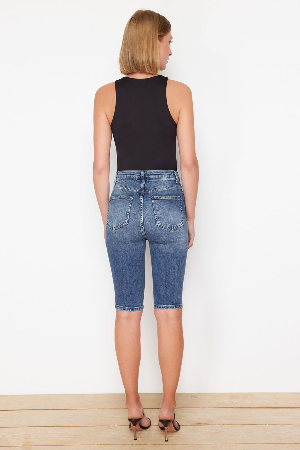 Mavi Denim Kapri TWOSS24SR00114 - Trendyolmilla фото 6