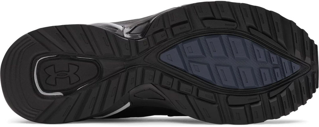 Кроссовки взрослые