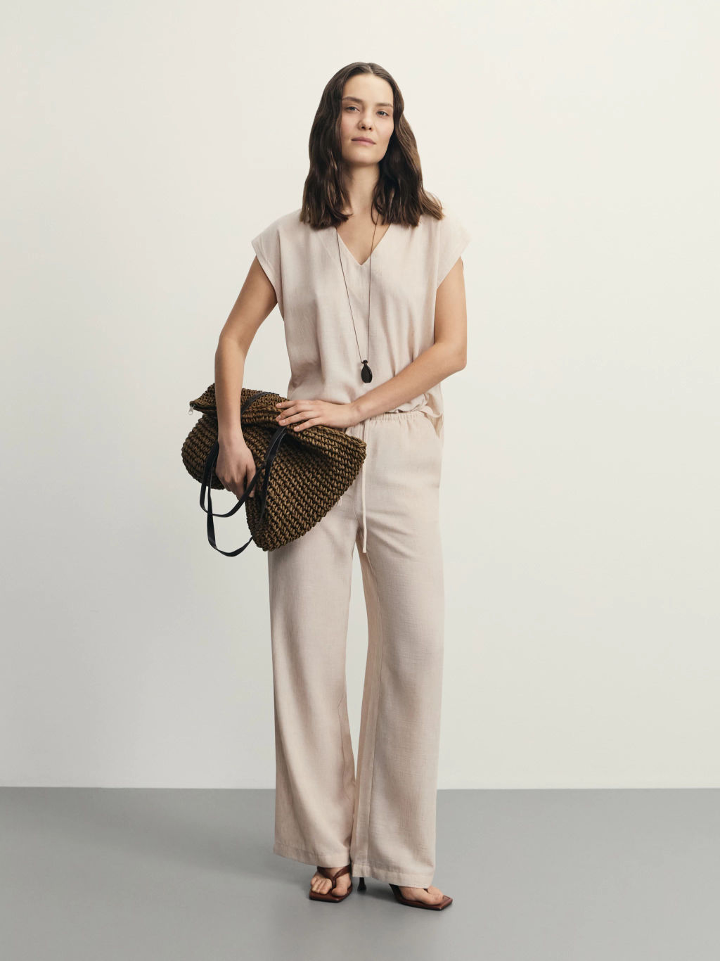 Блузка с коротким рукавом из фактурной ткани / Zarina  фото 2