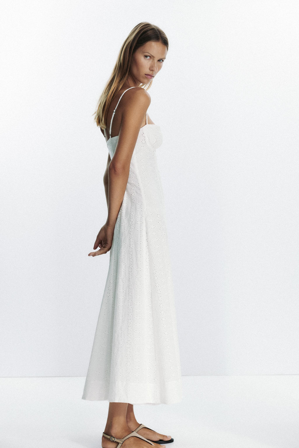 MIDI CORSET DRESS WITH CUTWORK EMBROIDERY - Zara фото 6