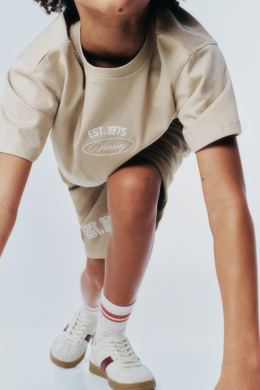 CAMISETA JOGGING VARSITY / Beige - Zara фото 2