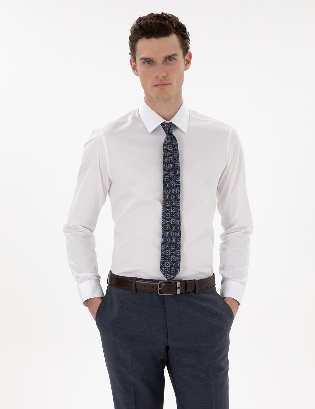 Beyaz Slim Fit Uzun Kollu Klasik G_mlek