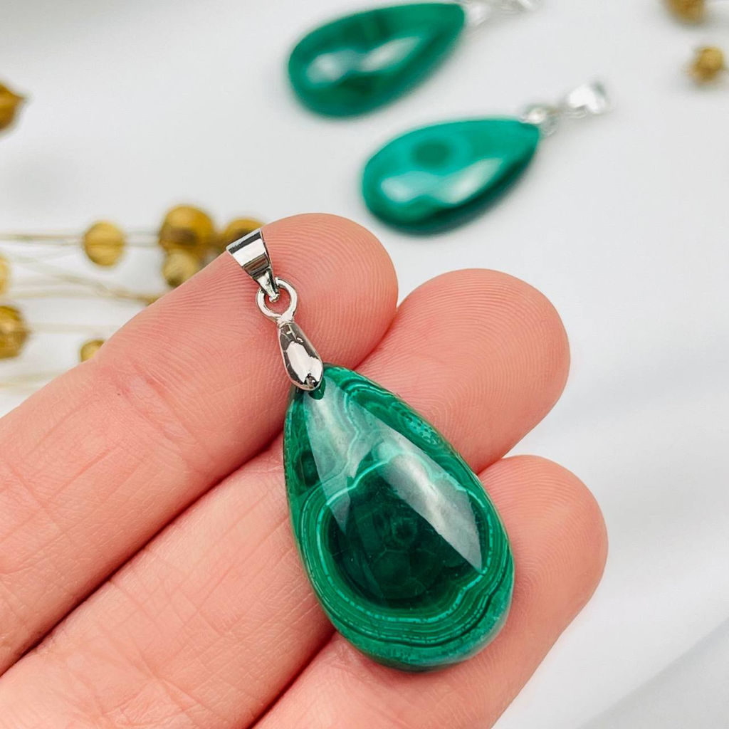 Кулон из Малахита